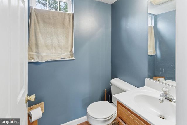 148 VINCA LN, Falling Waters, WV 25419