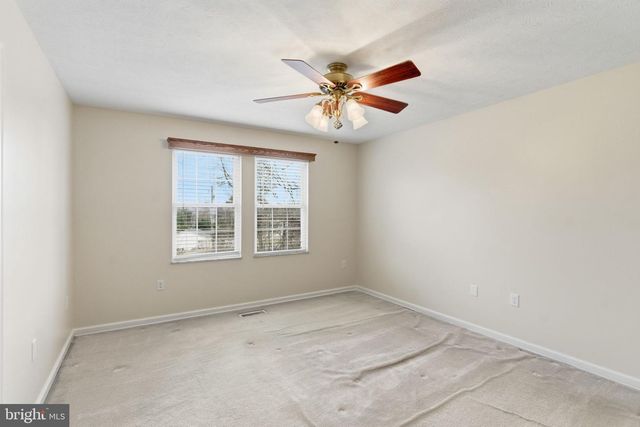 148 VINCA LN, Falling Waters, WV 25419