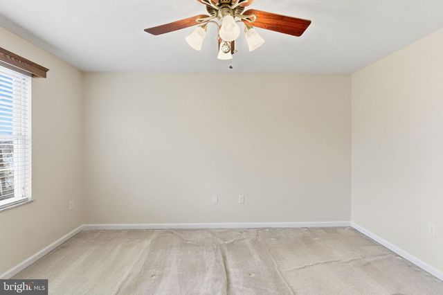 148 VINCA LN, Falling Waters, WV 25419