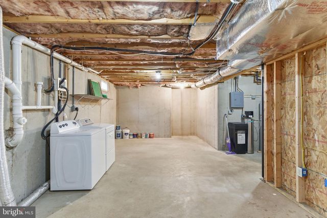 148 VINCA LN, Falling Waters, WV 25419