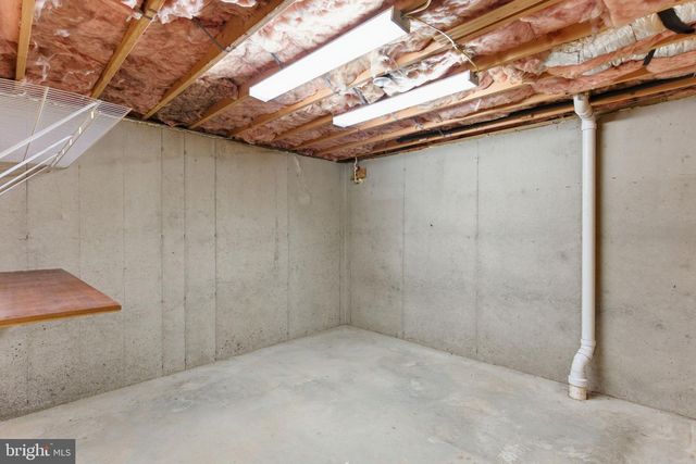 148 VINCA LN, Falling Waters, WV 25419