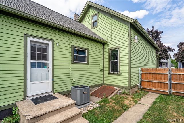 226 14th Street, Buffalo, NY 14213