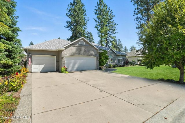 6908 N East Bluff Ct, Spokane, WA 99208