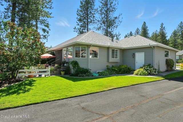 6908 N East Bluff Ct, Spokane, WA 99208