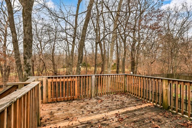 1245 Meachem Dr, Clarksville, TN 37042