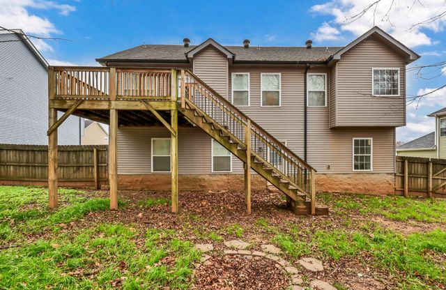 1245 Meachem Dr, Clarksville, TN 37042