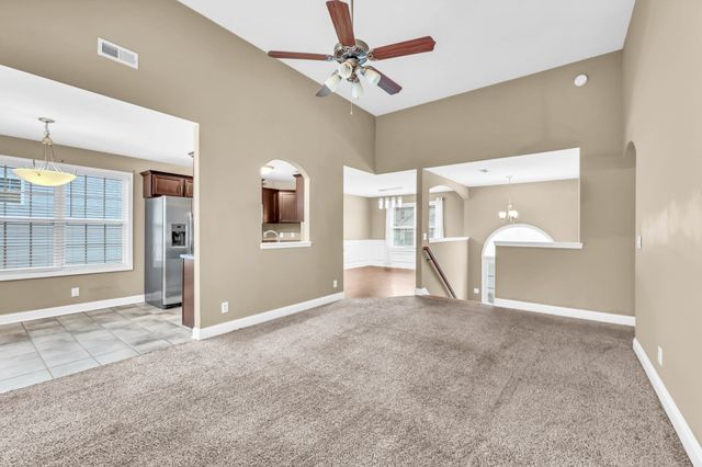 1245 Meachem Dr, Clarksville, TN 37042