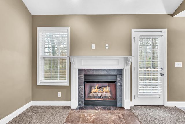 1245 Meachem Dr, Clarksville, TN 37042