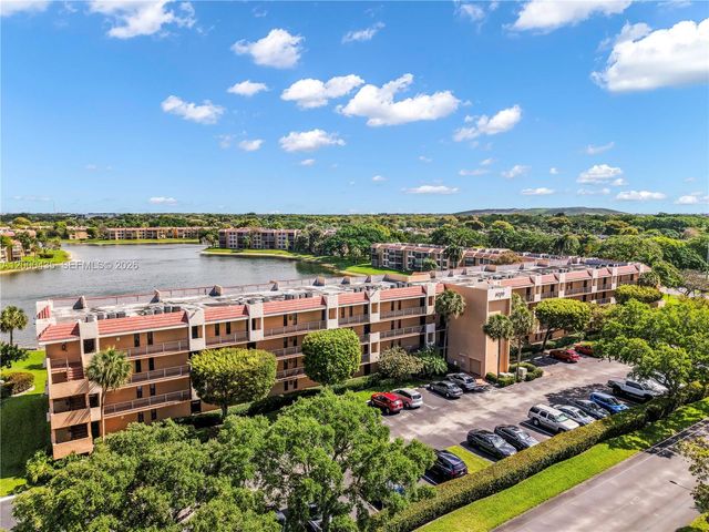 6231 Coral Lake Drive 307, Margate, FL 33063
