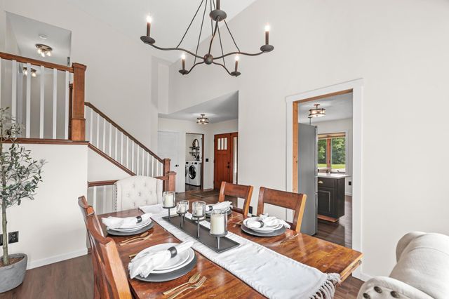 21570 Nightingale Street NW, Oak Grove, MN 55011