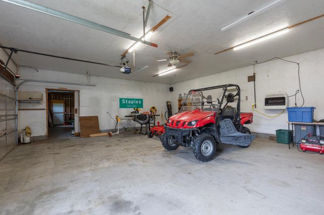 21570 Nightingale Street NW, Oak Grove, MN 55011