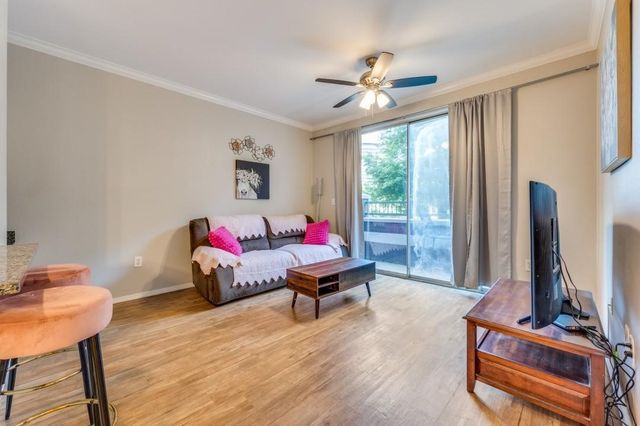 330 Las Colinas Boulevard E 140, Irving, TX 75039