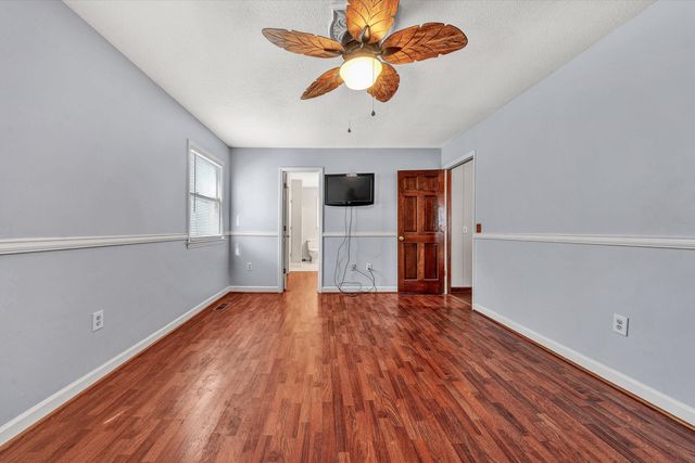 380 Countrywood LN, Rocky Mount, VA 24151