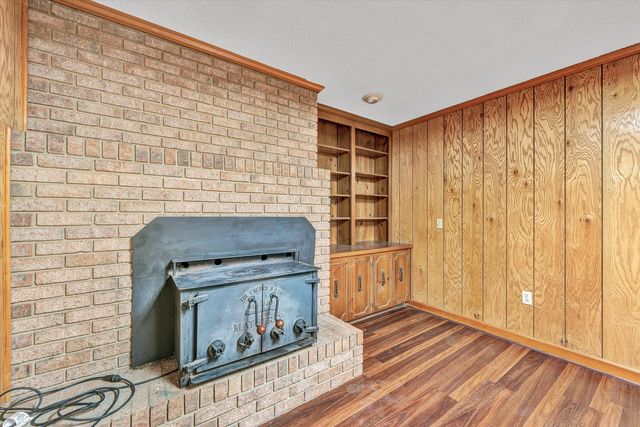 380 Countrywood LN, Rocky Mount, VA 24151