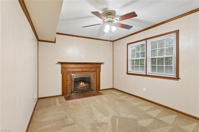 415 Lanyard RD, Newport News, VA 23602