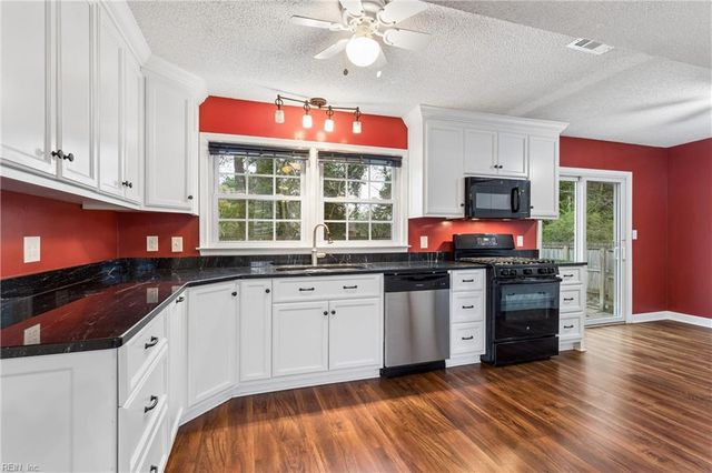 415 Lanyard RD, Newport News, VA 23602