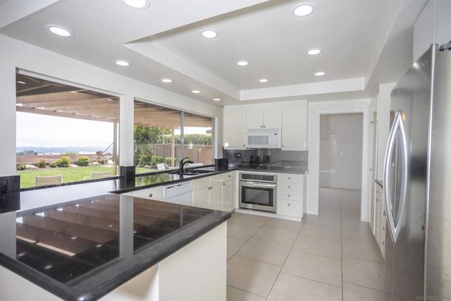 1591 Calle Leticia, La Jolla, CA 92037