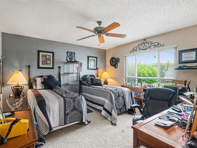 612 PAGET DRIVE, Venice, FL 34293