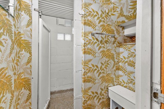 8420 22nd AVENUE, Kenosha, WI 53143