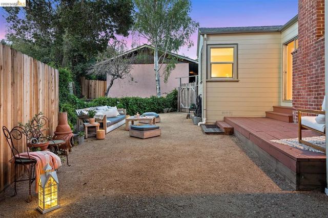 7307 Hotchkiss Ave, El Cerrito, CA 94530