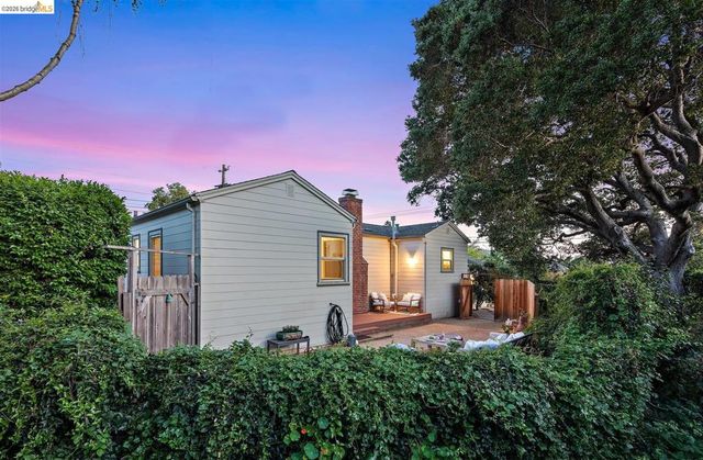 7307 Hotchkiss Ave, El Cerrito, CA 94530