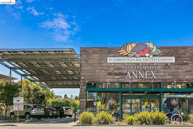 7307 Hotchkiss Ave, El Cerrito, CA 94530