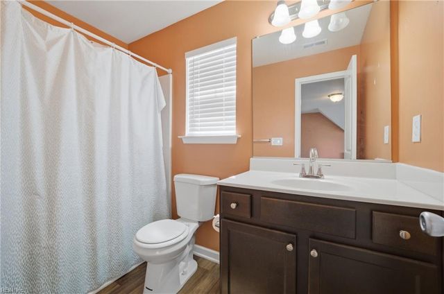 5521 Sadie LN, Virginia Beach, VA 23462