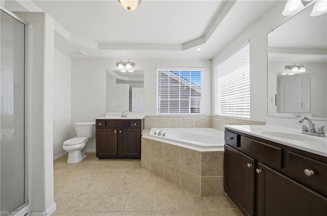 5521 Sadie LN, Virginia Beach, VA 23462