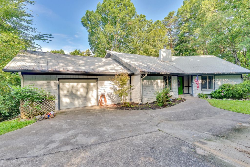 8668 W Highway 136, Chickamauga, GA 30707