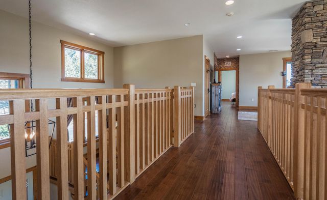 4728 Coopers Hawk Road, Klamath Falls, OR 97601