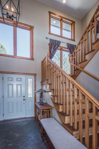 4728 Coopers Hawk Road, Klamath Falls, OR 97601