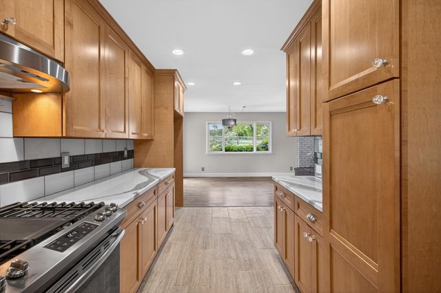 6187 Del Oro Rd, Granite Bay, CA 95746