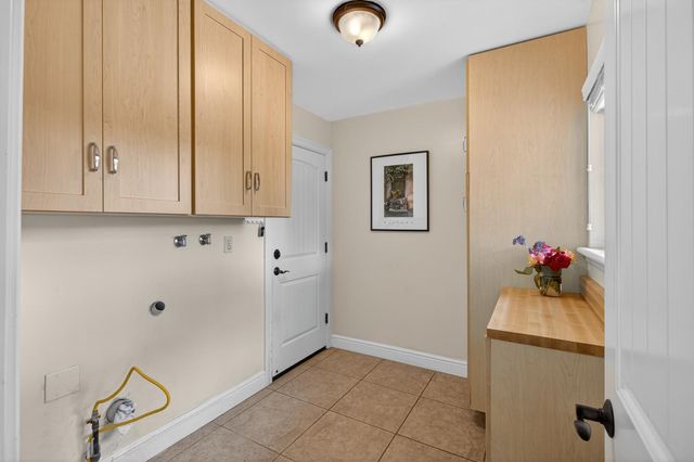 6187 Del Oro Rd, Granite Bay, CA 95746