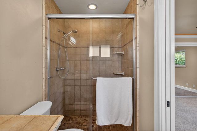 6187 Del Oro Rd, Granite Bay, CA 95746