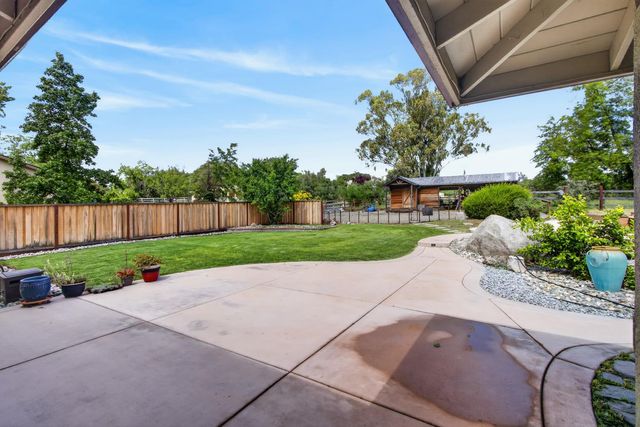 6187 Del Oro Rd, Granite Bay, CA 95746