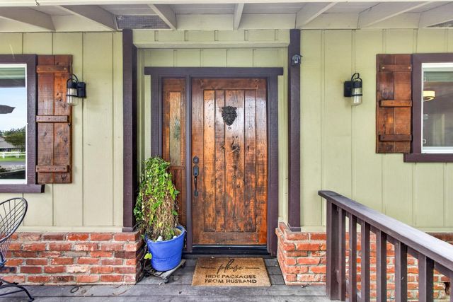 6187 Del Oro Rd, Granite Bay, CA 95746