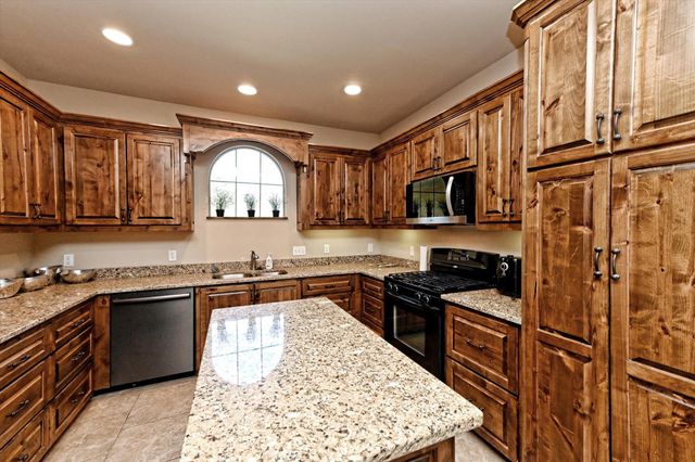 15705 Wildwood TRL A, Austin, TX 78734