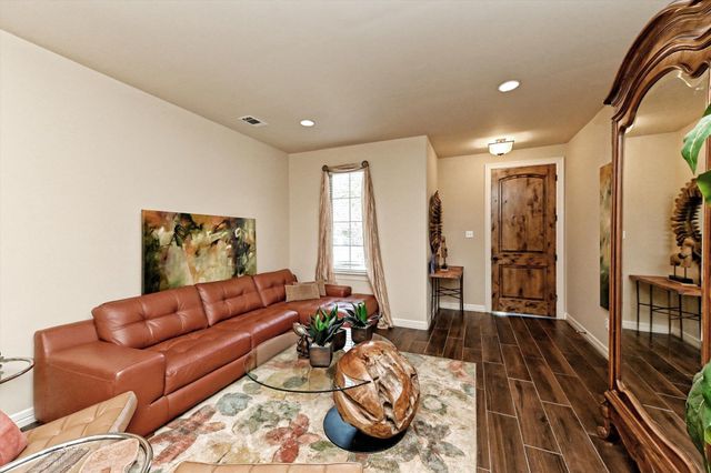 15705 Wildwood TRL A, Austin, TX 78734