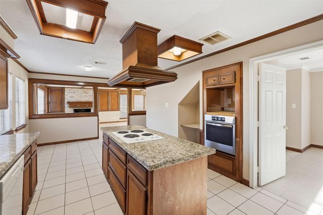 16014 Southampton Drive, Spring, TX 77379