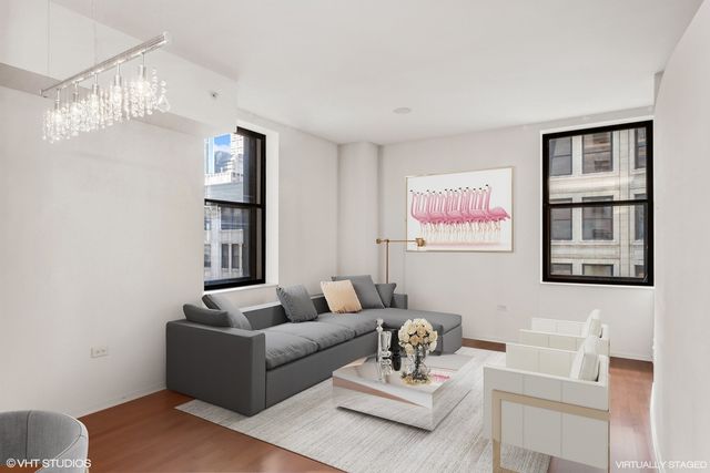 310 S Michigan Avenue 909, Chicago, IL 60604
