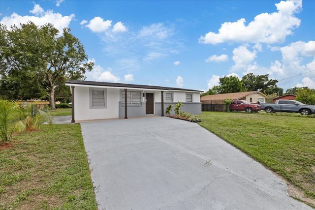 8303 BAHIA AVENUE, Tampa, FL 33619