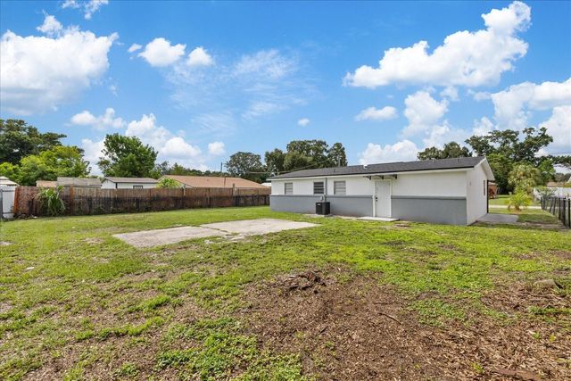 8303 BAHIA AVENUE, Tampa, FL 33619
