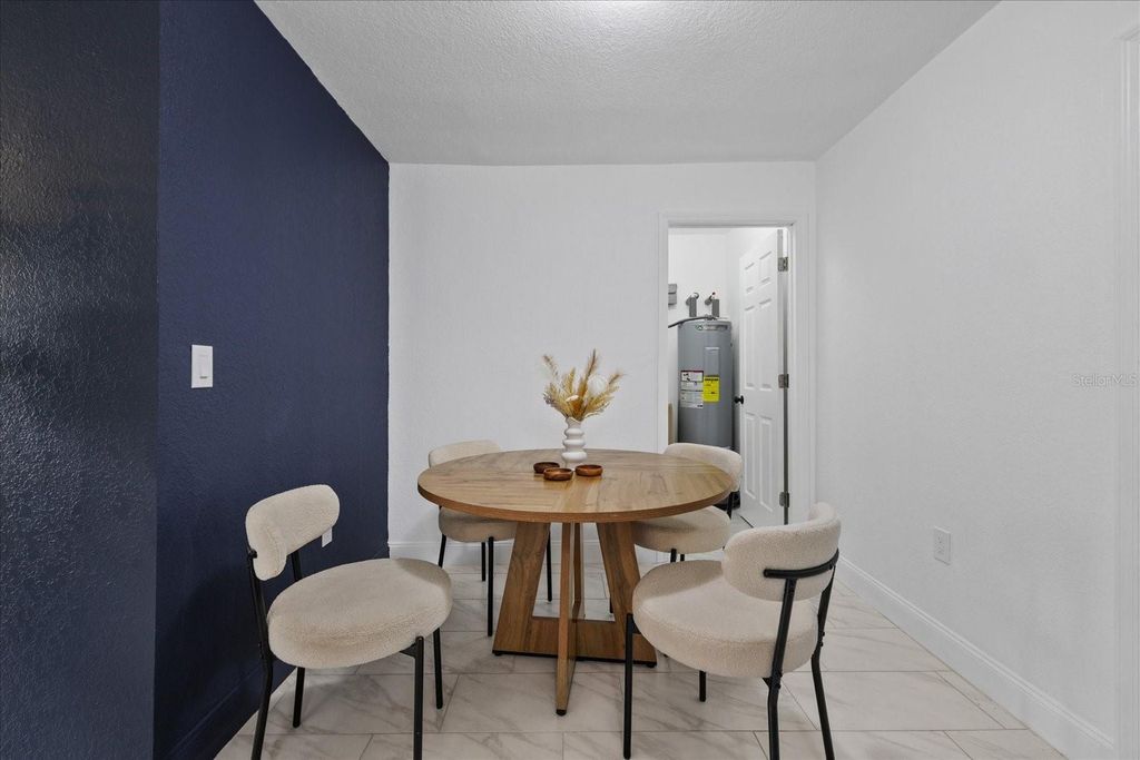Image 18 of property listing at 8303 BAHIA AVENUE, Tampa, FL 33619