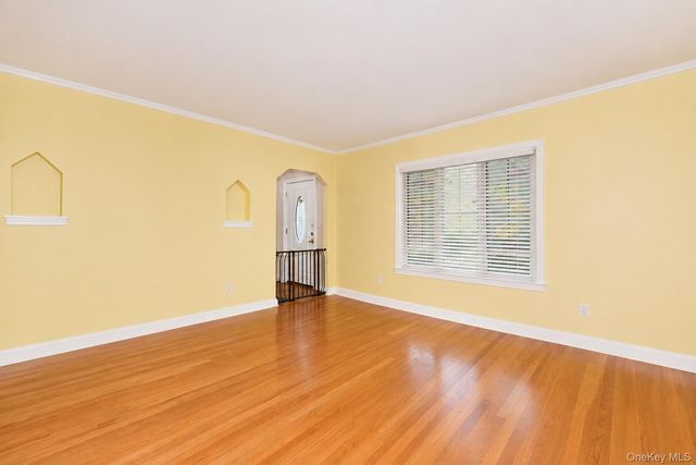 93 Gilmore Boulevard, Floral Park, NY 11001
