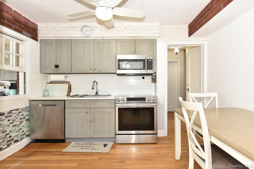 93 Gilmore Boulevard, Stewart Manor, NY 11001 — photo 5