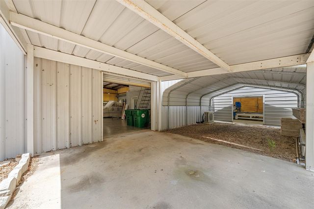 15725 SE 36TH AVENUE, Summerfield, FL 34491