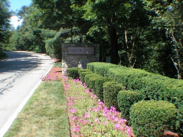 200 Burkhall St 502, Weymouth, MA 02190