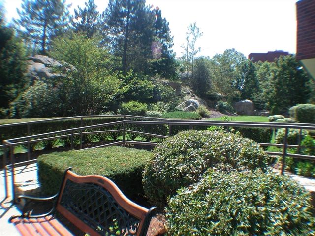 200 Burkhall St 502, Weymouth, MA 02190