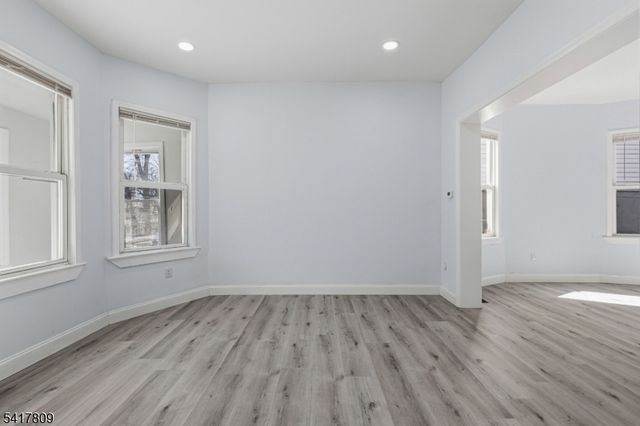 77 S Munn Ave, Newark City, NJ 07106