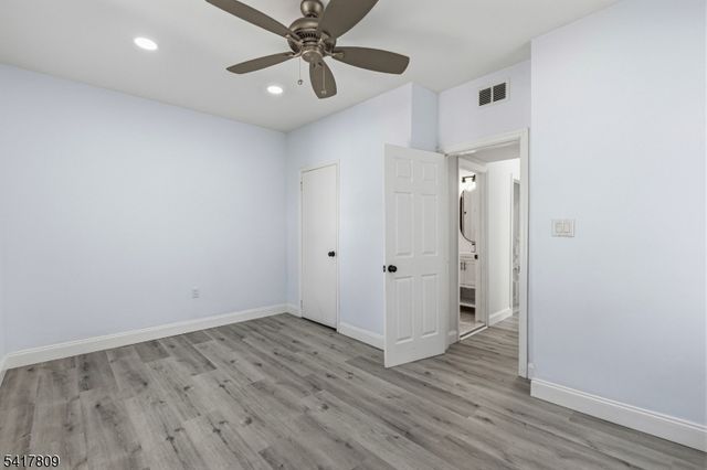 77 S Munn Ave, Newark City, NJ 07106